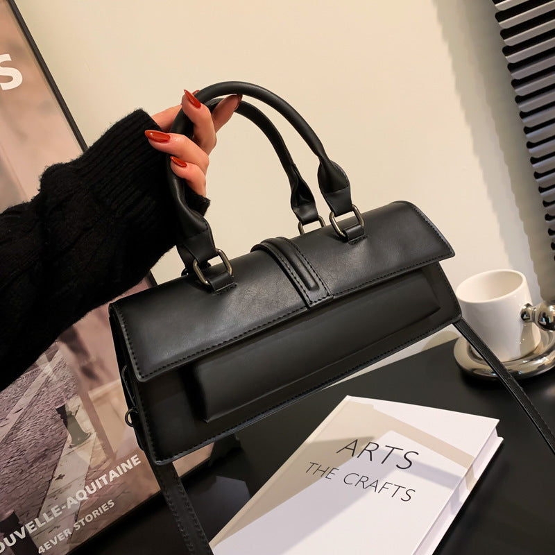 Popular fashion women's handbags 2024 new high-value baguette bag trendy messenger shoulder bag wholesale Classy’s