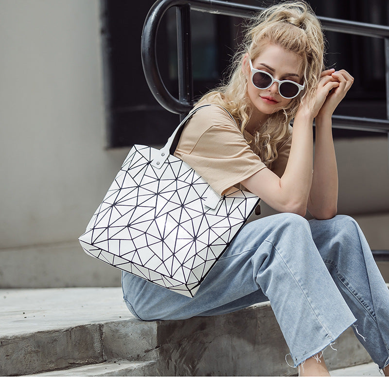 Geometric PU Large Tote Classy’s