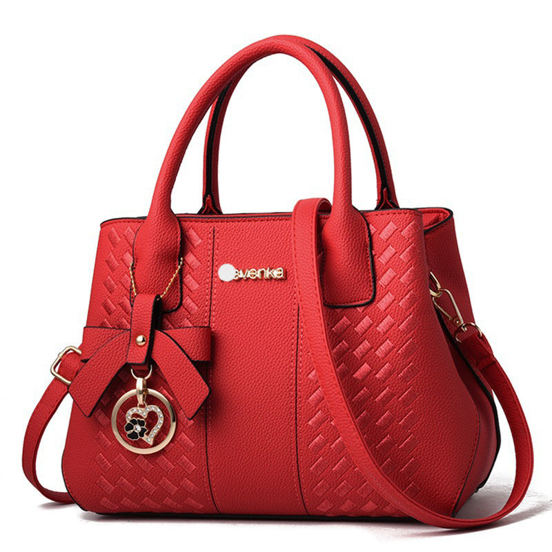 Bag women 2021 European and American fashion handbags trendy middle-aged embroidered thread one-shoulder messenger bag handbag Classy’s