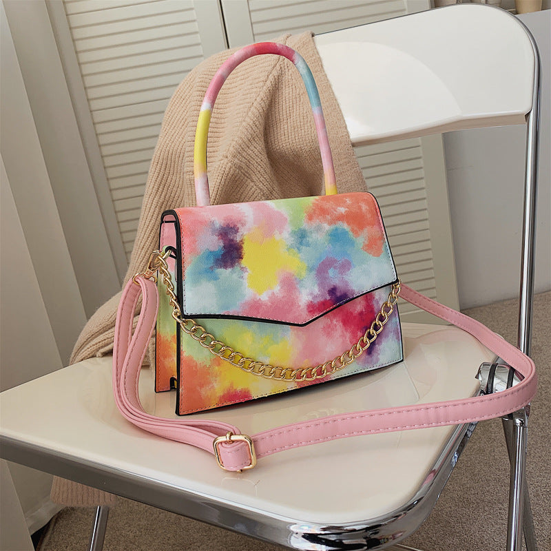 Cross-border handbags 2020 new European and American retro portable small square bag ins popular fashion chain shoulder diagonal bag Classy’s