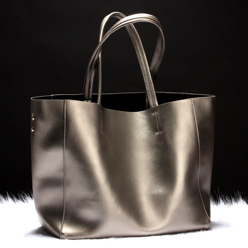 2018 new European and American fashion handbags female cowhide bag large capacity handbag a generation Classy’s