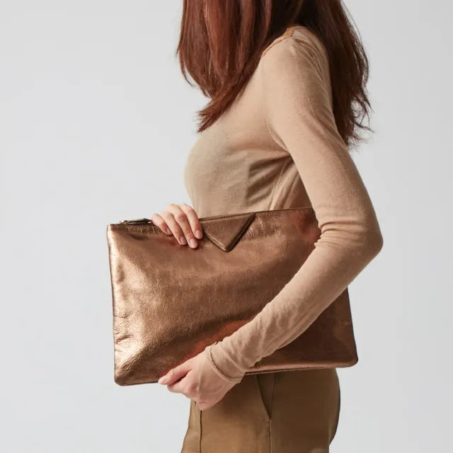 Silver Envelope Day Clutch eprolo