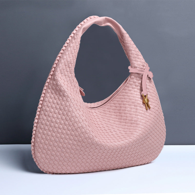 Crescent Hand-Woven Dumpling Bag eprolo