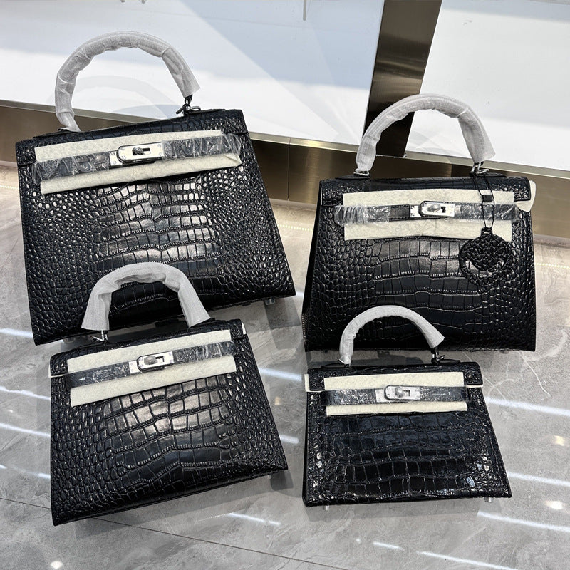 Single-shoulder crossbody bag made of cowhide Hypersku