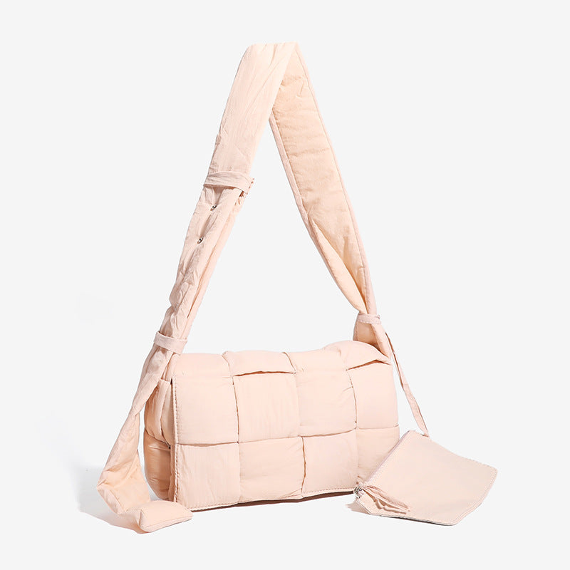 Trendy commuting crossbody bag, sponge woven large-capacity single-shoulder bag, casual pillow bag Hypersku