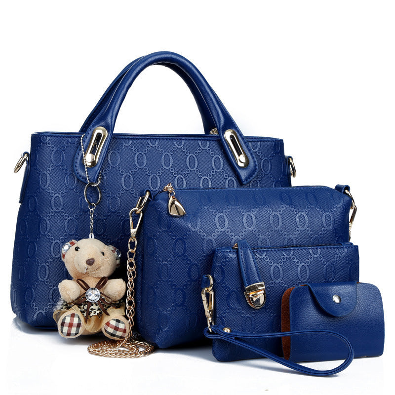 2020 autumn and winter new handbags, bear all-match four-piece suit, messenger handbags, fashion ladies bags wholesale Classy’s