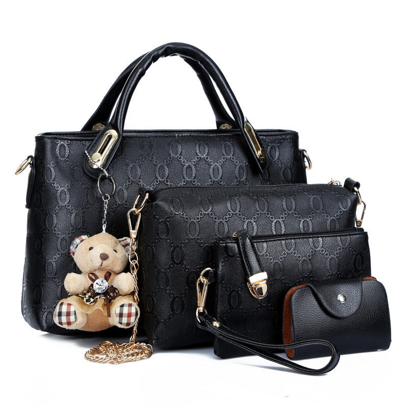 2020 autumn and winter new handbags, bear all-match four-piece suit, messenger handbags, fashion ladies bags wholesale Classy’s