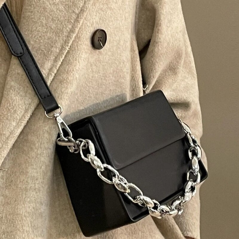 Chain Leather Crossbody Shoulder Bag eprolo