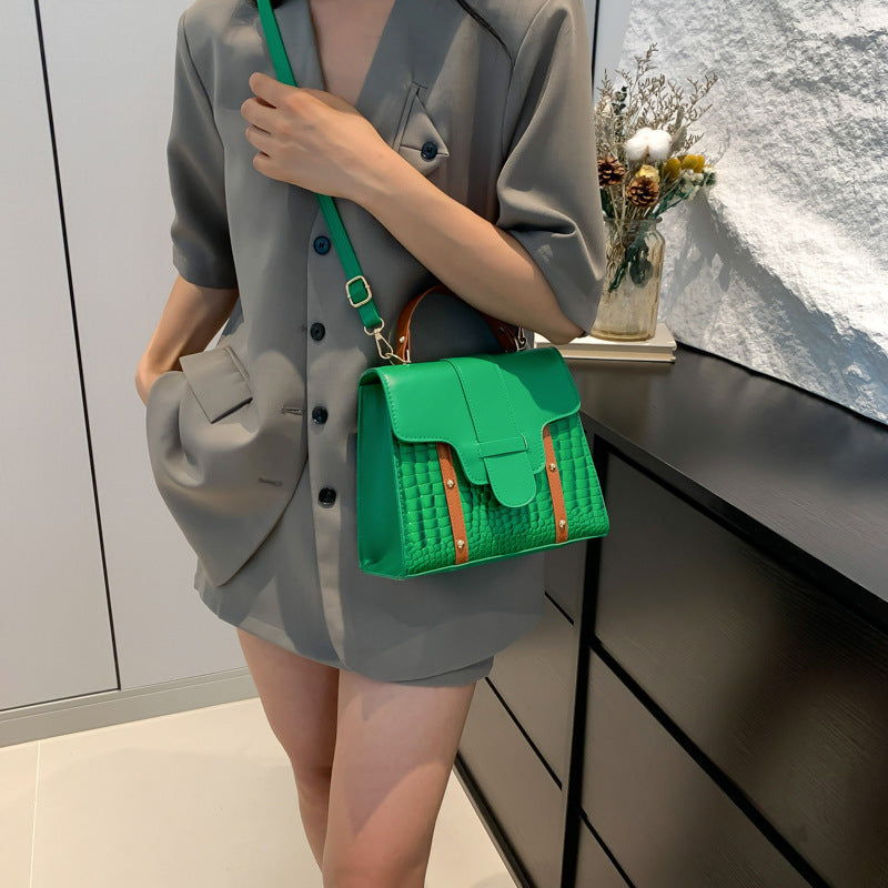 Textured handbags for women 2024 summer new stone pattern rivet shoulder bag high-end versatile messenger bag wholesale Classy’s