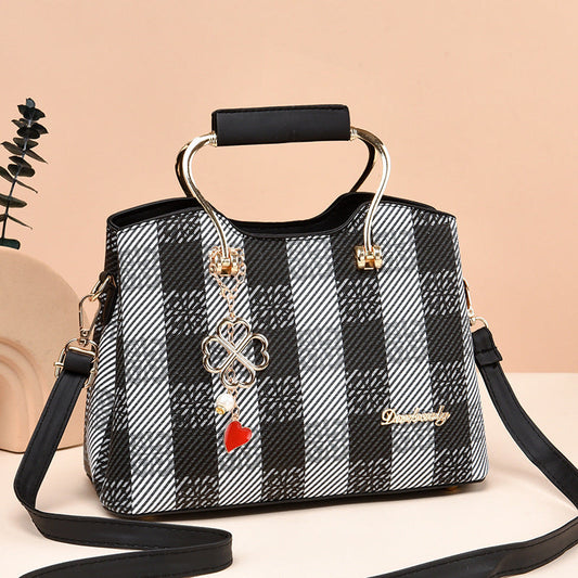 Women's bags cross-border new fashion handbags spring and summer popular foreign style handbags shoulder bags versatile trendy messenger bags Classy’s