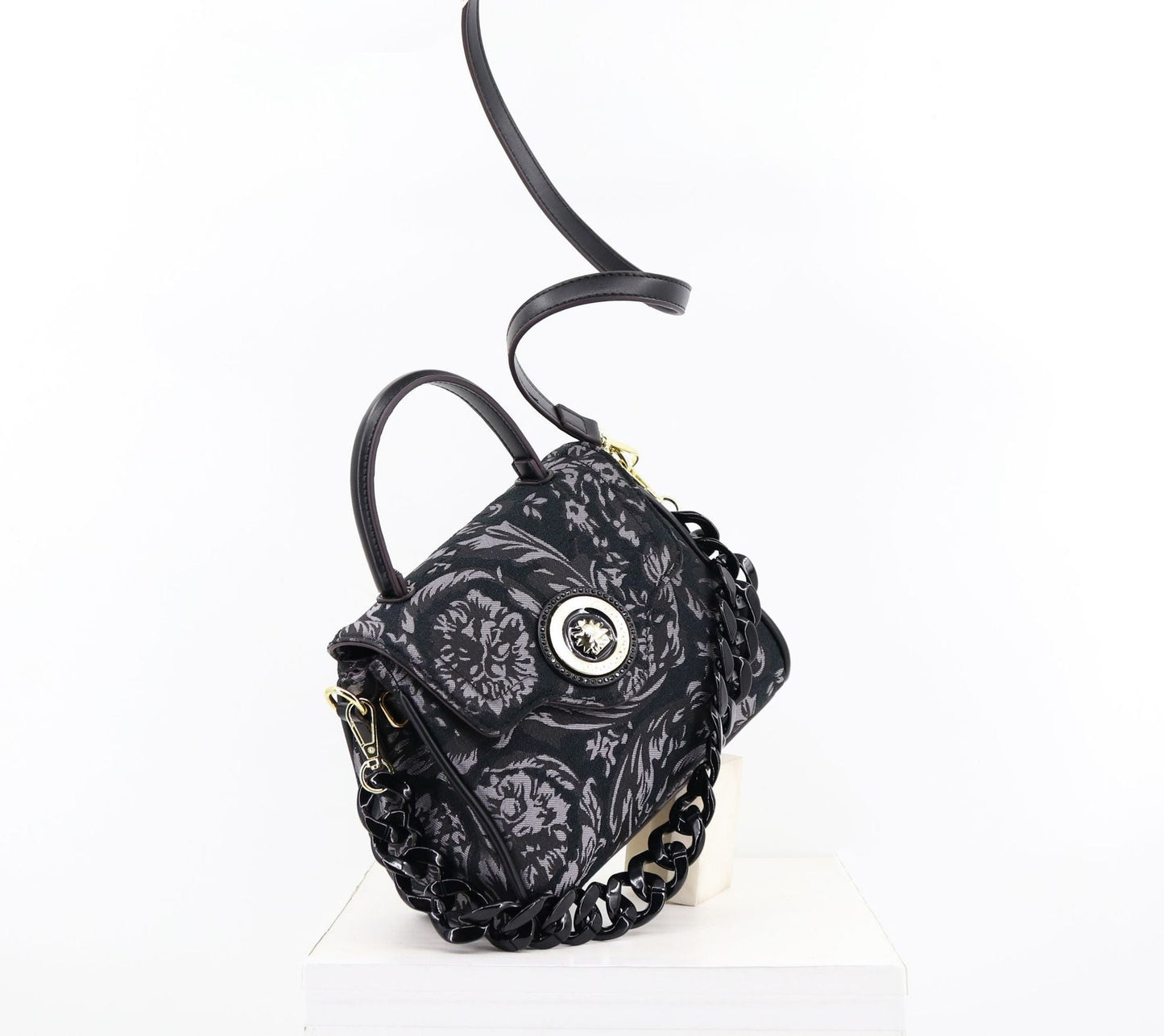 Cross-border women's bags European and American brand acrylic chain bags textured handbags women's handbags Classy’s