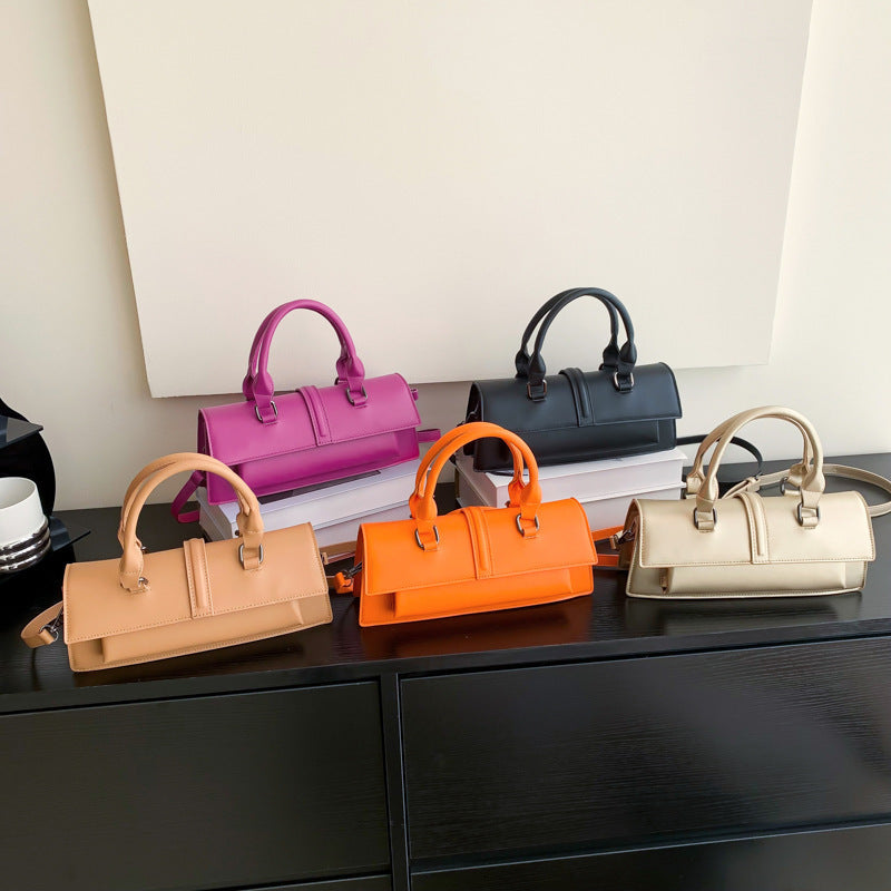 Popular fashion women's handbags 2024 new high-value baguette bag trendy messenger shoulder bag wholesale Classy’s