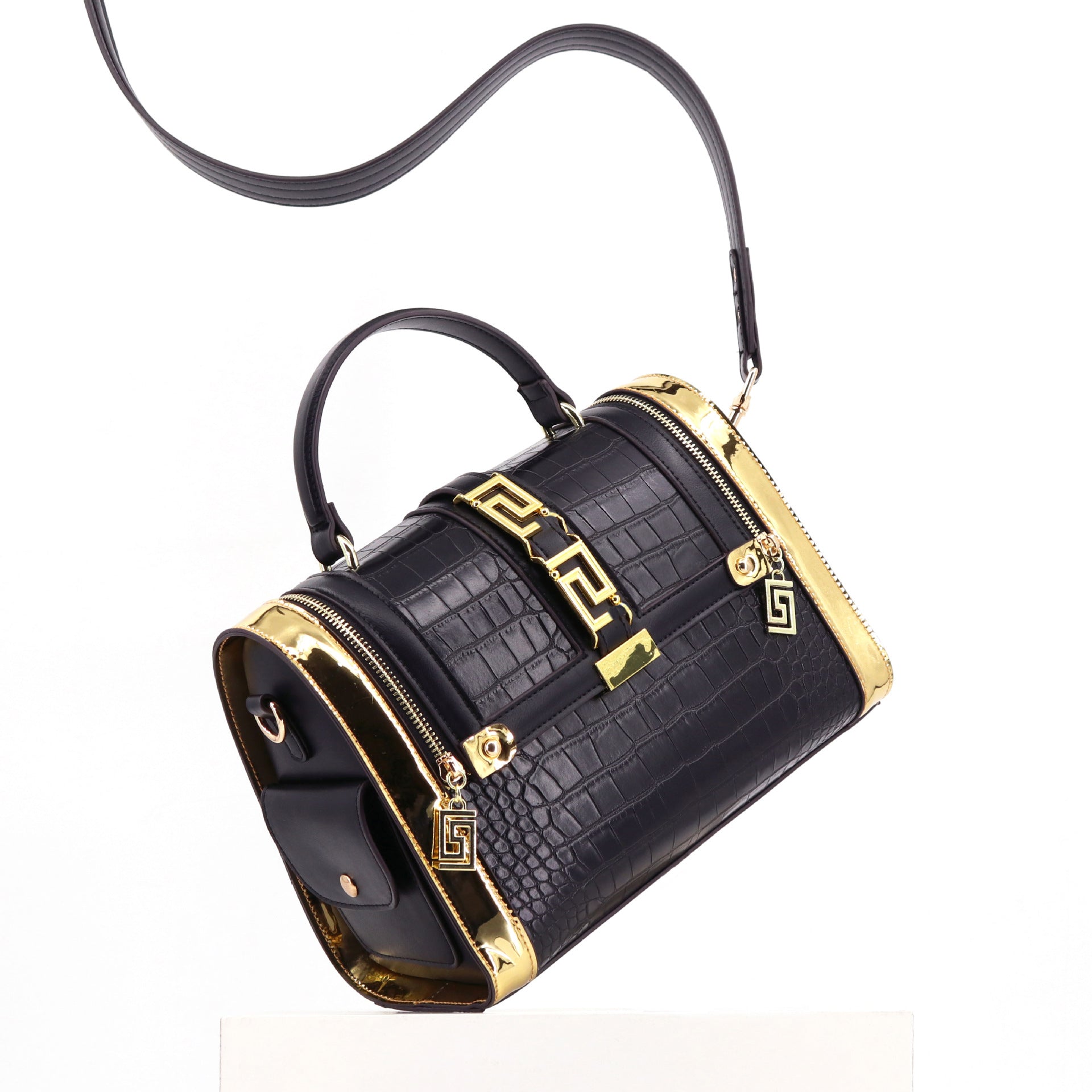 Cross-border women's bags crocodile pattern handbags European and American big-name Boston bags womenhandbag trendy all-match Classy’s
