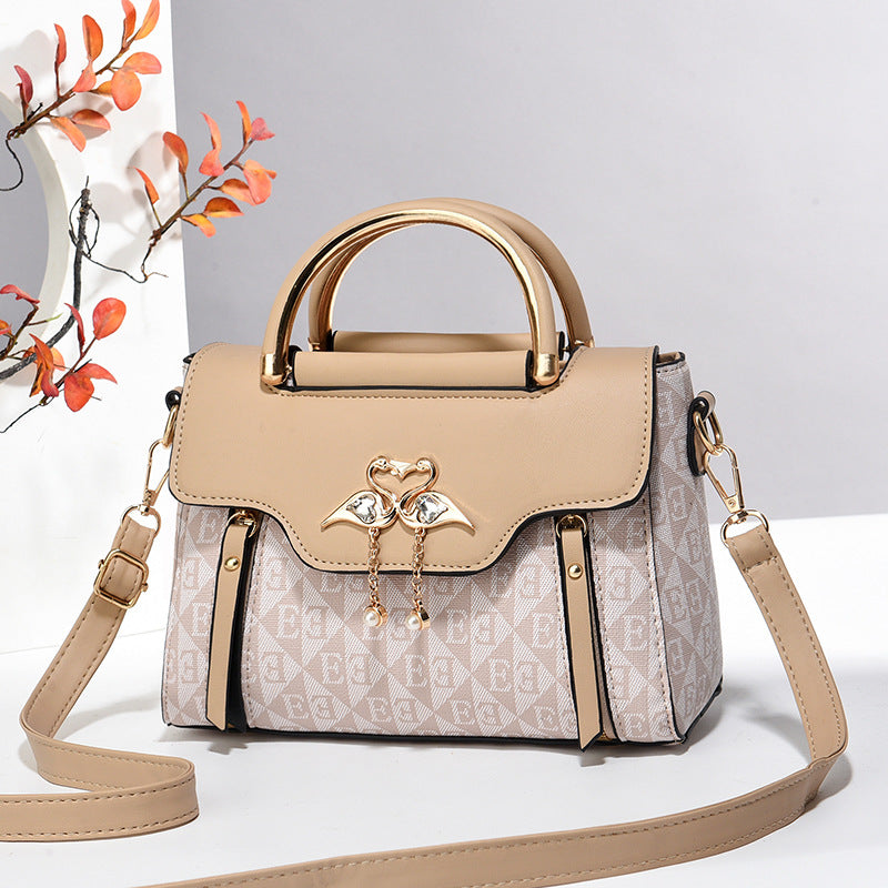 Women's handbags 2024 new fashion trend embossed solid color versatile casual shoulder messenger bag Classy’s