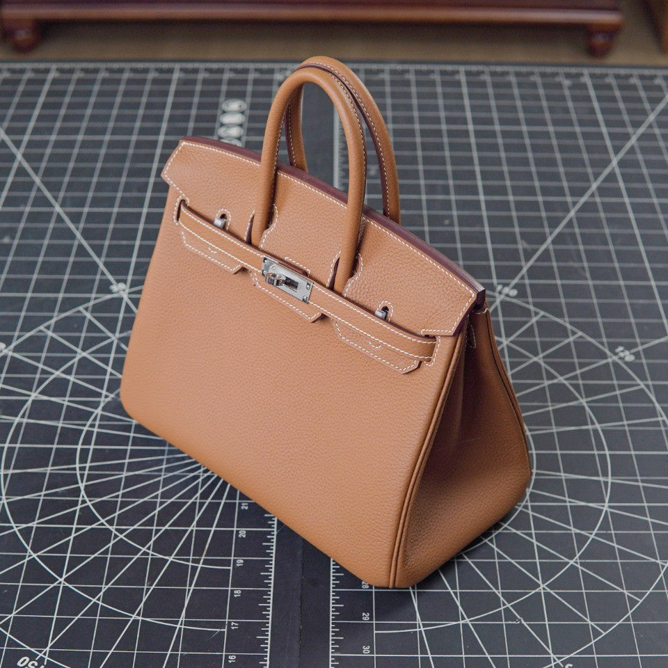 2025 Top-Grade Cowhide Women's Bags High-Grade Platinum Bags Fashionable Temperament Genuine Leather Women's Bags Classic All-match Handbags Classy’s