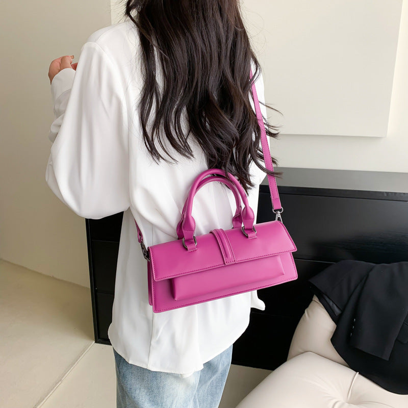 Popular fashion women's handbags 2024 new high-value baguette bag trendy messenger shoulder bag wholesale Classy’s