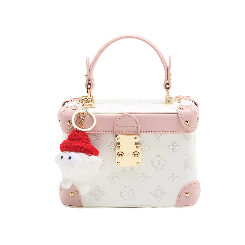 Dropshipping trendy embroidered box bags, 2024 new style, fairy-like color-blocked small square handbags wholesale. Classy’s