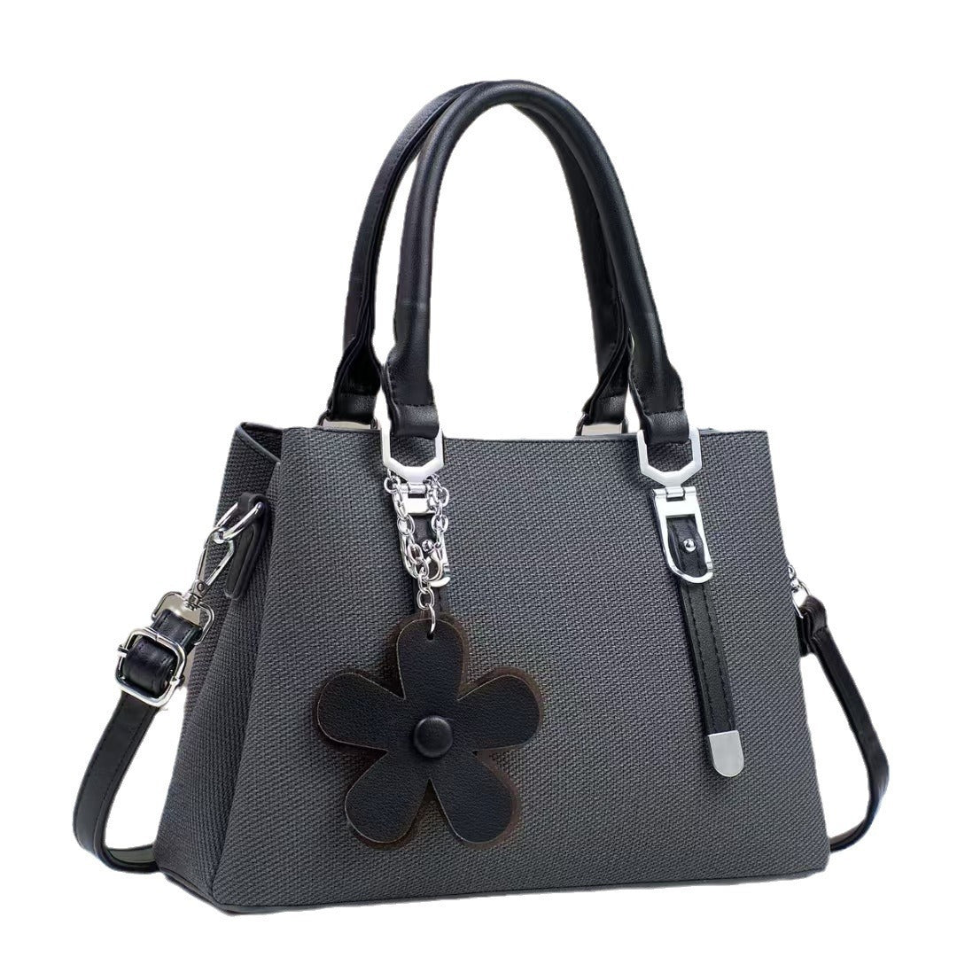New style handbags are fashionable, simple and stylish, with large capacity and exquisite accessories, and are available for cross-border delivery. Classy’s