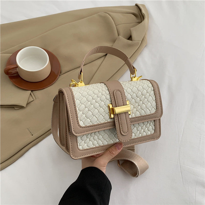 Handbags for women 2023 autumn new Korean style trendy simple shoulder messenger bag casual small square bag trendy Classy’s