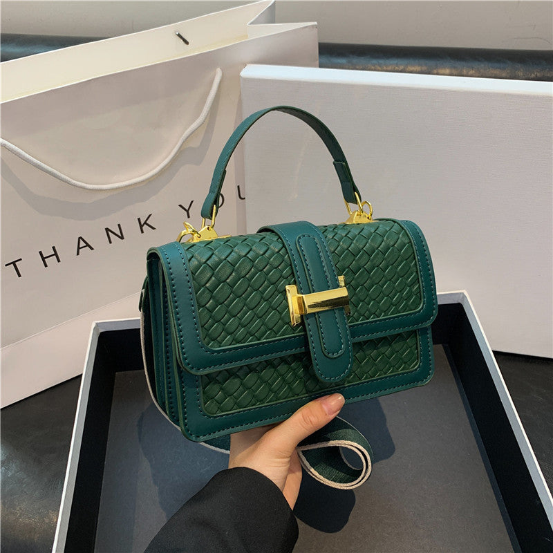 Handbags for women 2023 autumn new Korean style trendy simple shoulder messenger bag casual small square bag trendy Classy’s