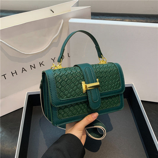 Handbags for women 2023 autumn new Korean style trendy simple shoulder messenger bag casual small square bag trendy Classy’s