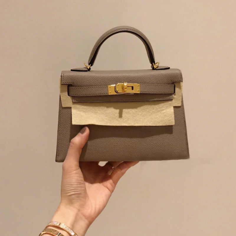 Single-shoulder crossbody bag made of cowhide Hypersku
