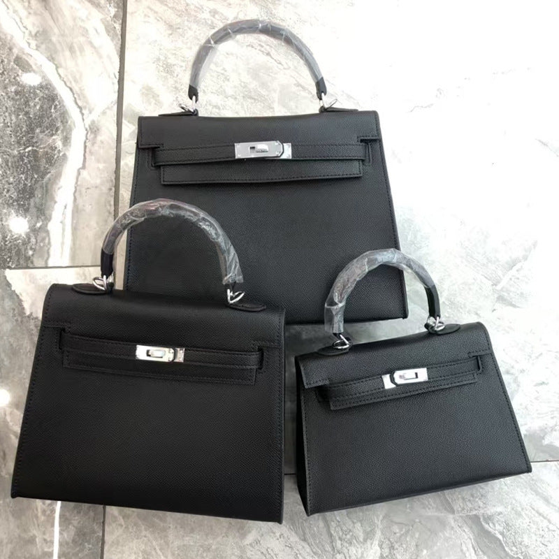 Single-shoulder crossbody bag made of cowhide Hypersku